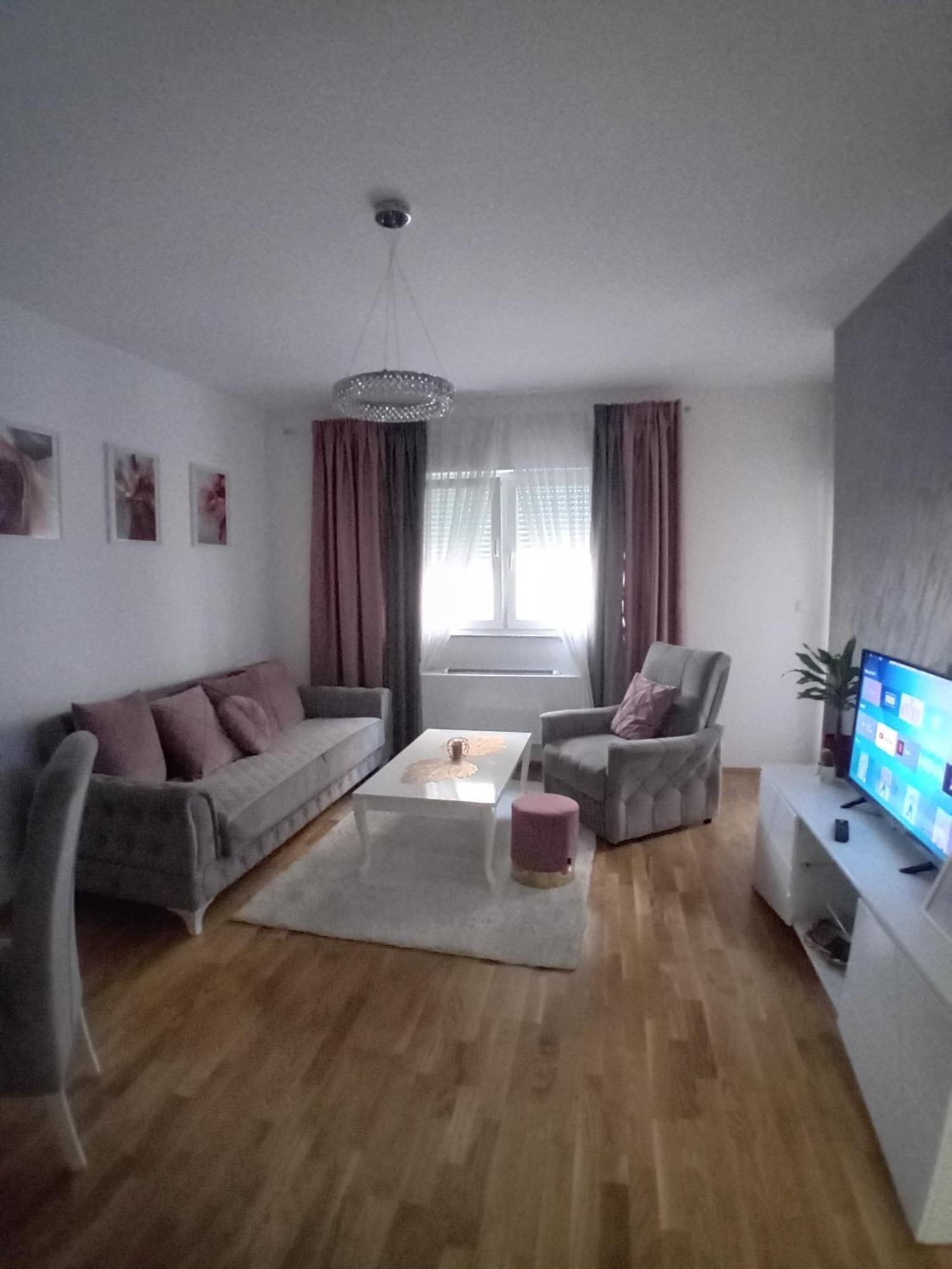 Skyline Apartment Bijeljina Exterior photo
