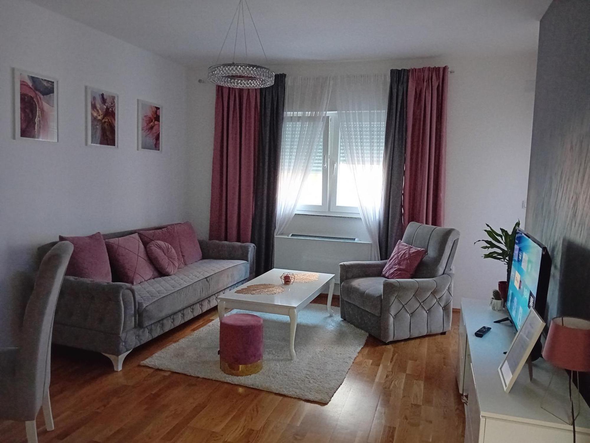 Skyline Apartment Bijeljina Exterior photo